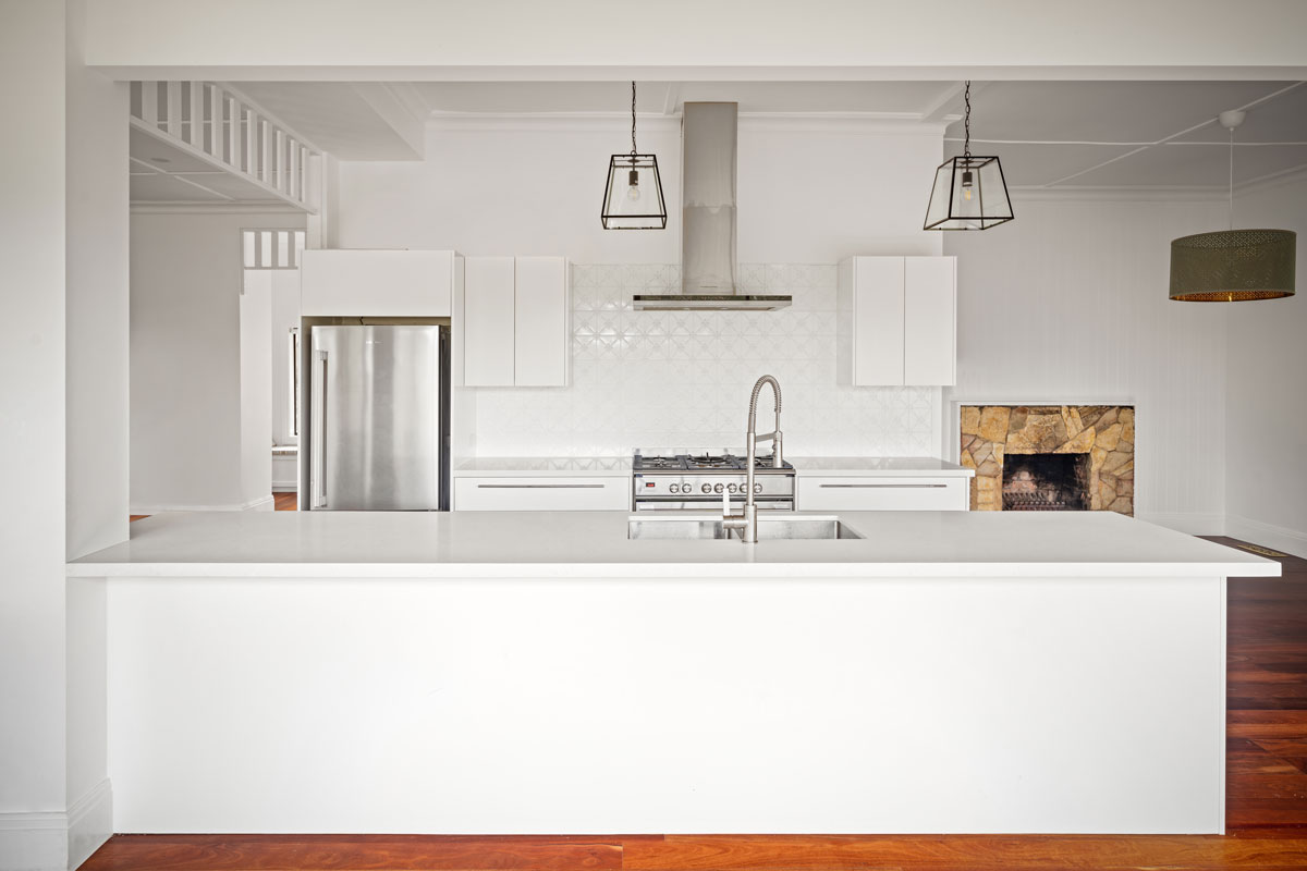 Elegant modern kitchen design and build by ASHO