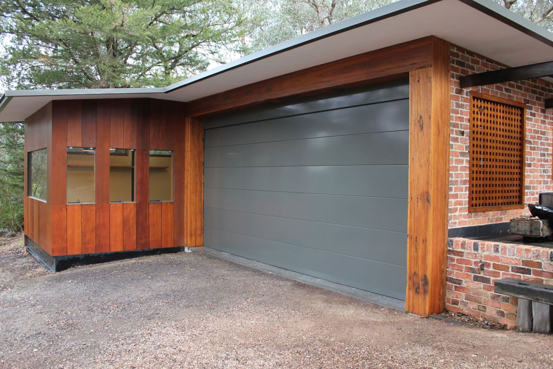 outdoor studio and garage build