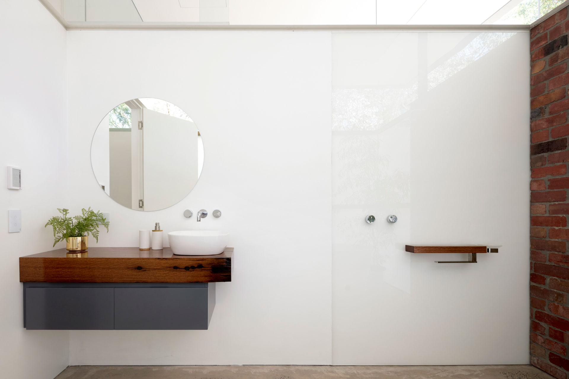 bathroom design and renovation with reclaimed timber